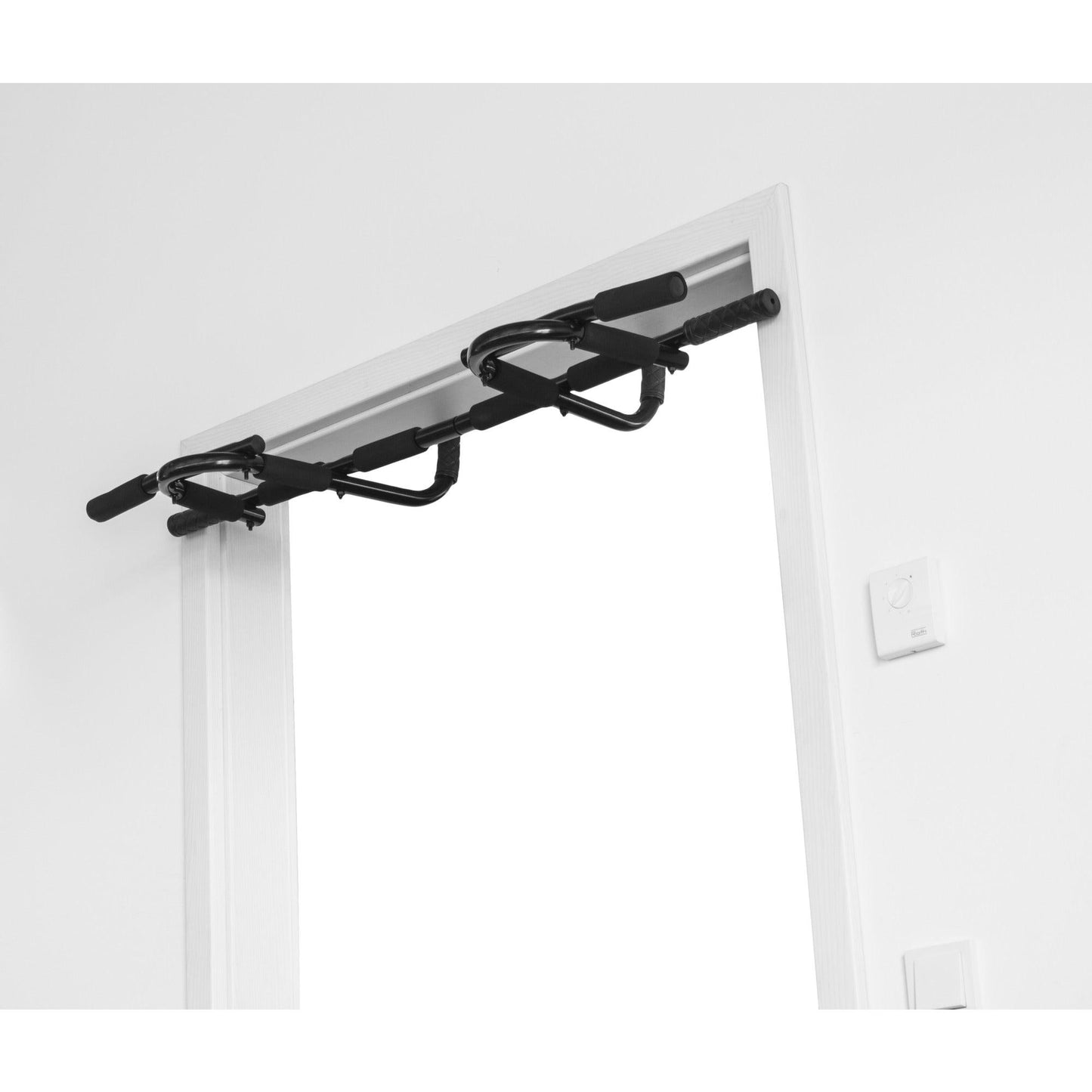 Set incluant une planche à abdominaux avec barre de traction - Gorilla Sports France