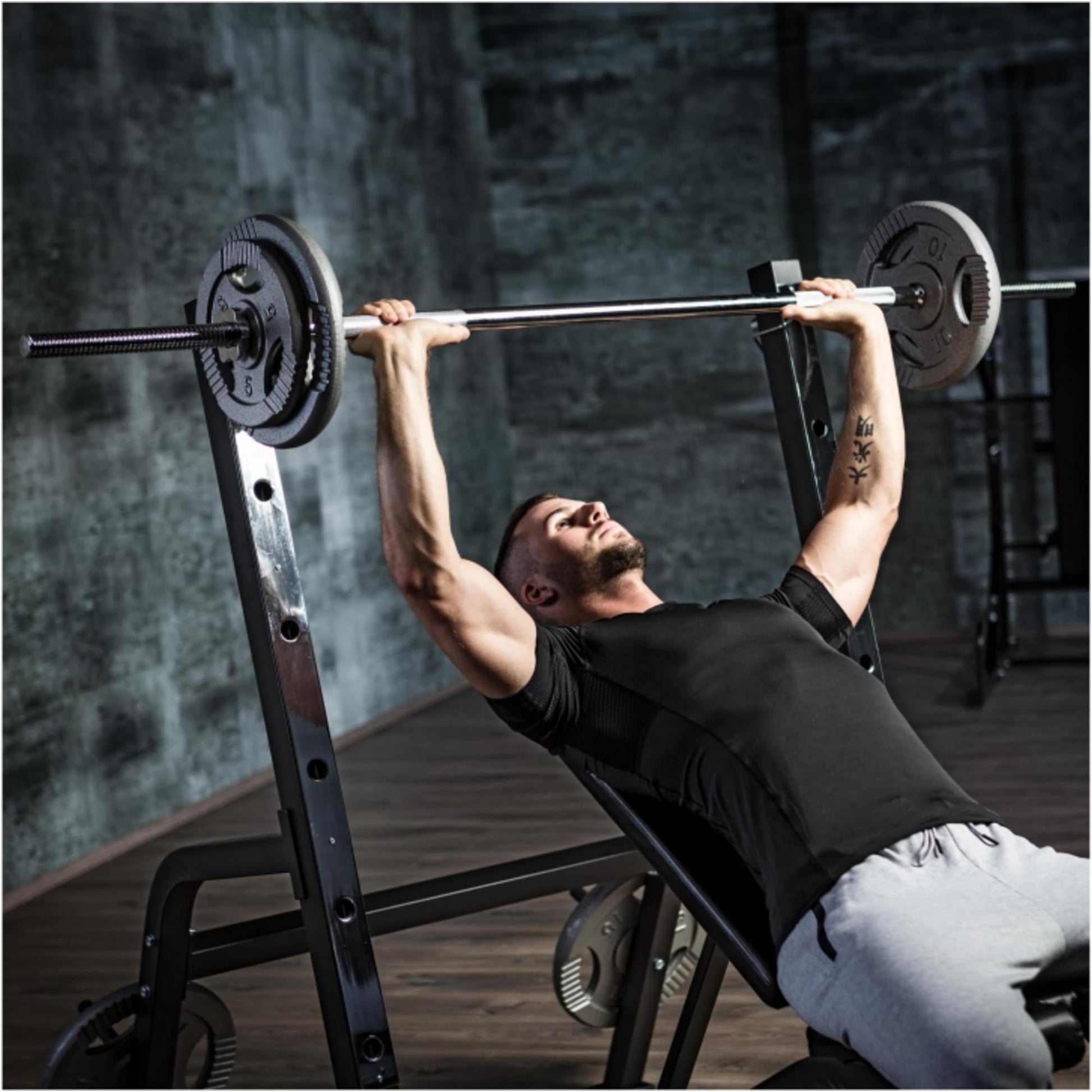 Barre longue chromée 150 cm avec stop disques en étoile - Gorilla Sports France