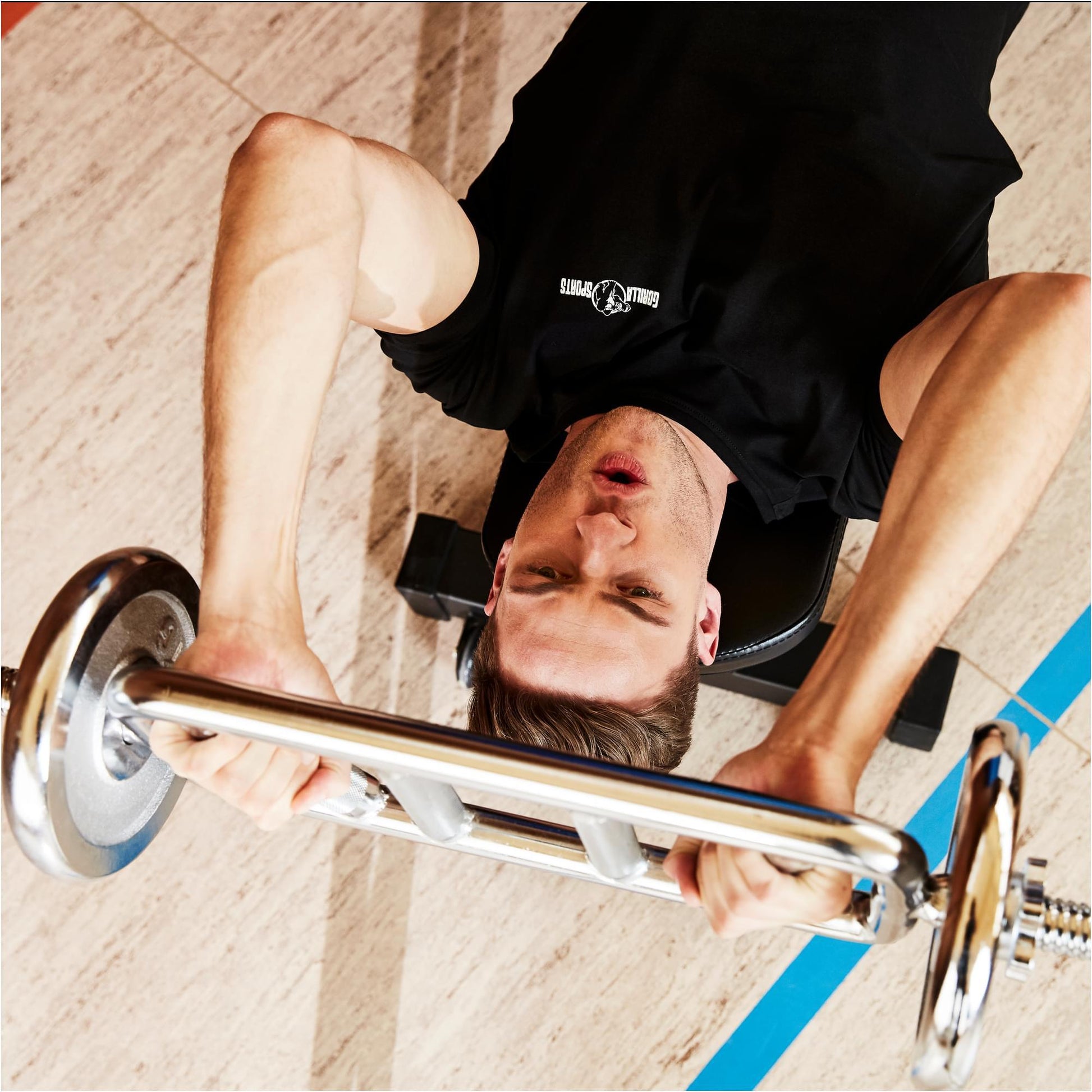 Barre de triceps diagonale en chrome - Gorilla Sports France