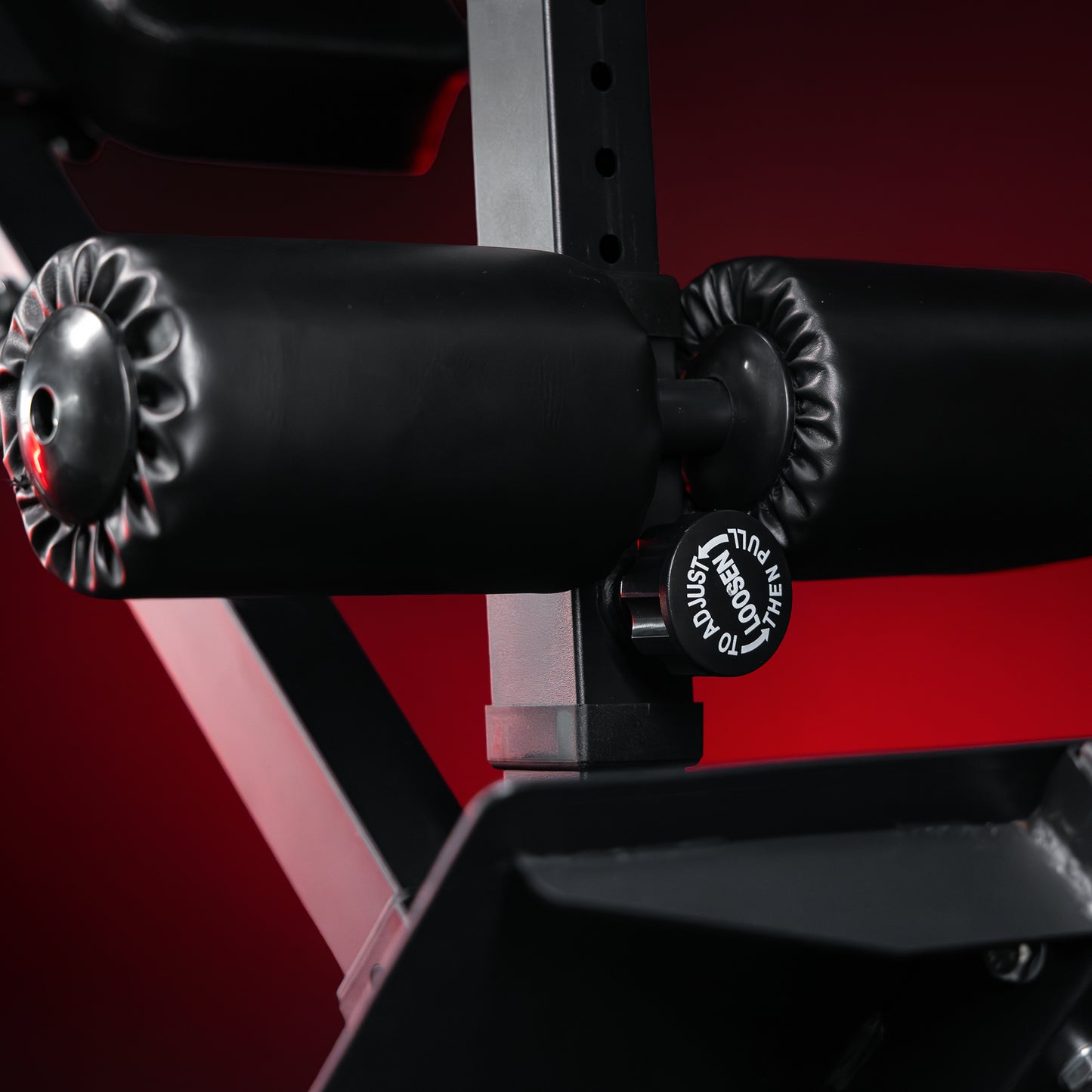 Banc d'hyperextension à inclinaison réglable