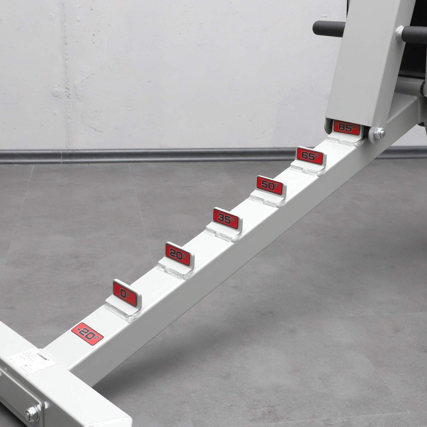 Bancs inclinés – Rose/Gris